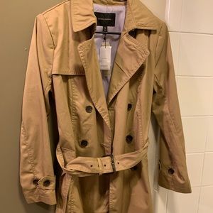 Women’s medium petite trench coat